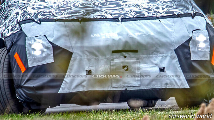 Chrysler's 2027 Pacifica will feature the Halcyon Concept's front design and Open Sesame doors | Carscoops